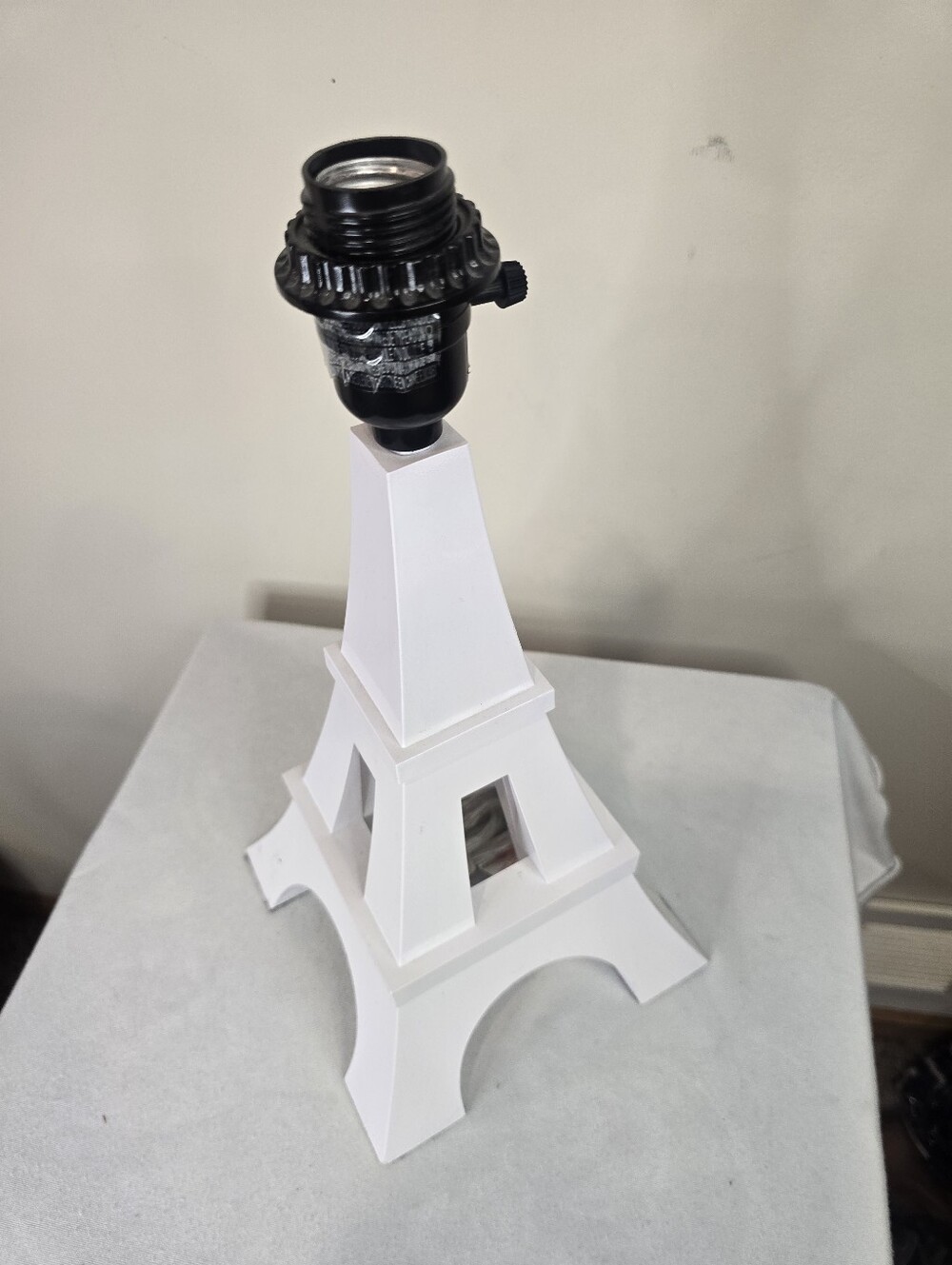 Source Unknown White Eiffel Tower Lamp Sculpture